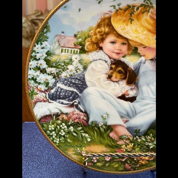 Vintage Collector Plate - Picture 10 of 11